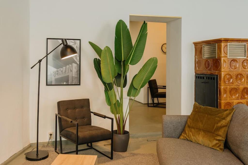 Lejlighed New 130m², Lounge Room, Im Herzen Berlins